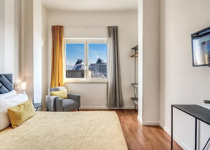 Napoli Great View B&BBed and Breakfast